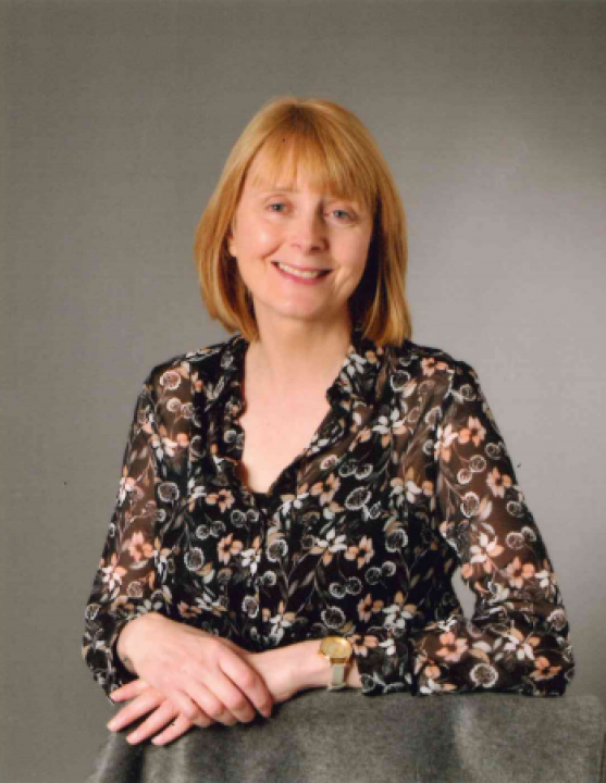 Mrs Amanda Smith